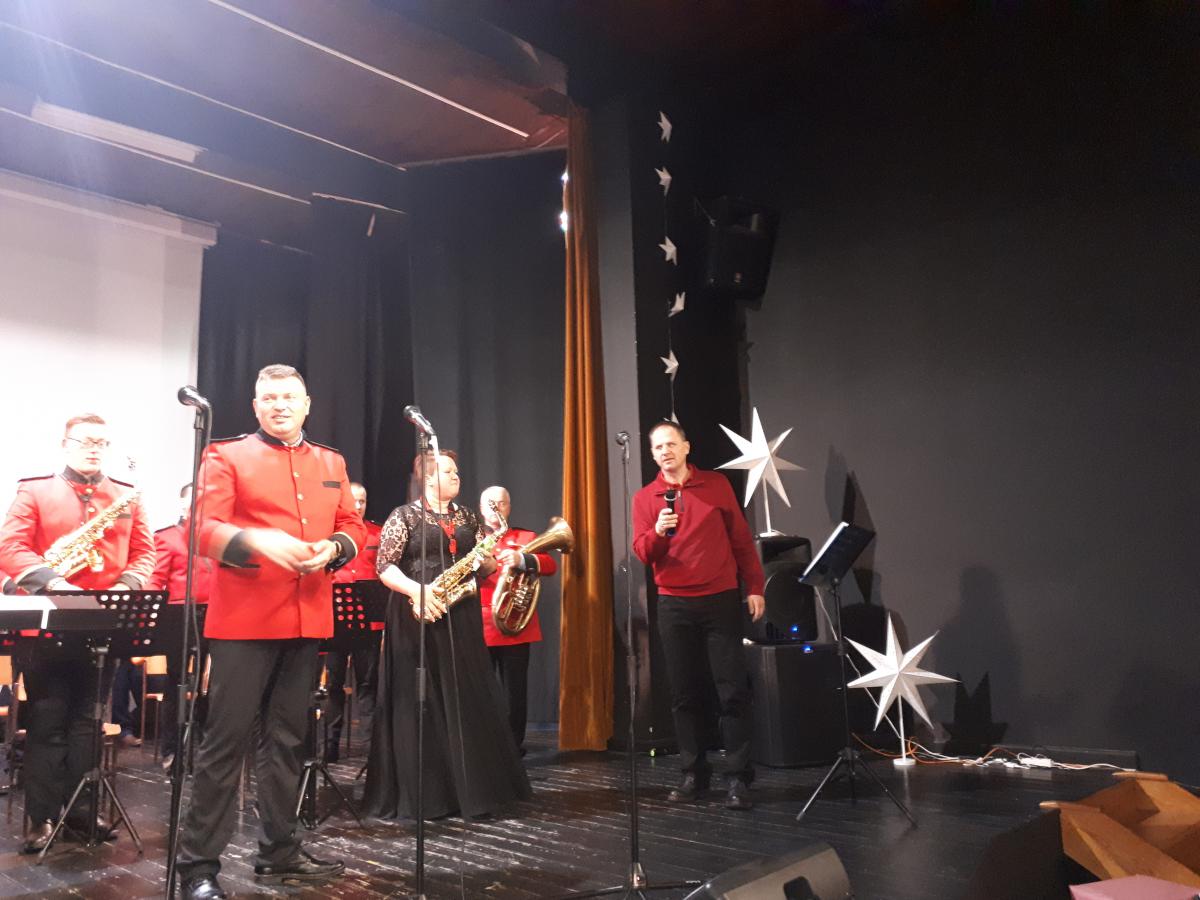 20181208_191847.jpg