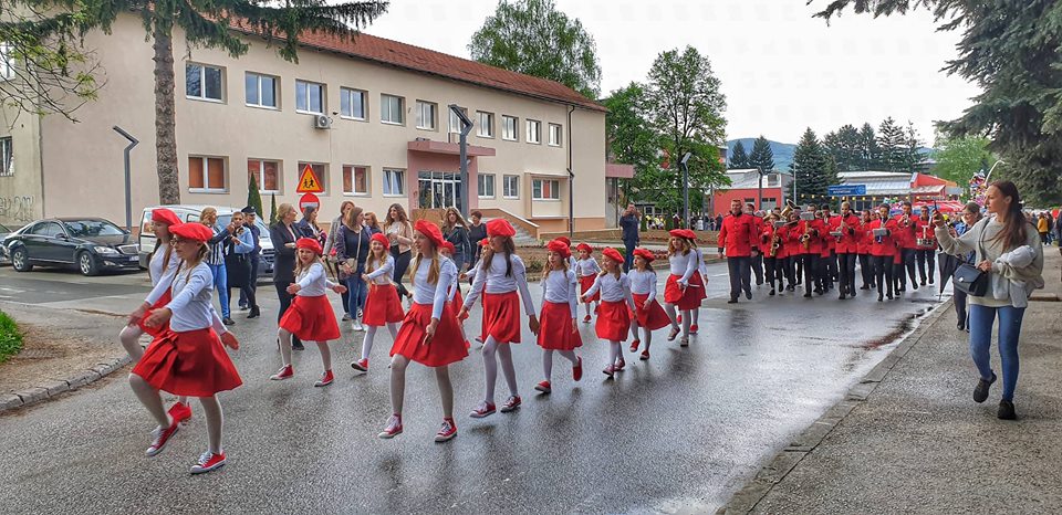 By HKD Napredak Vitez
